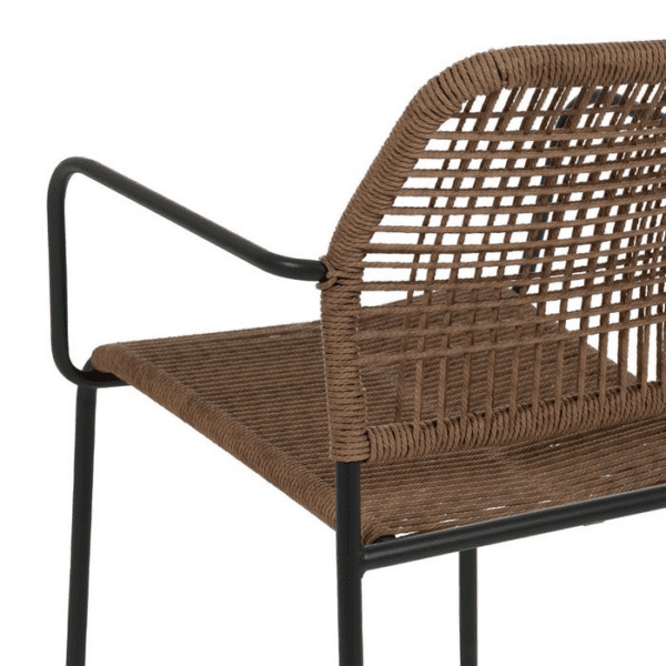 Optimiza tu espacio con nuestro pack de 2 sillas de comedor apilables en color beige y antracita, diseño moderno y funcionalidad para cualquier hogar.