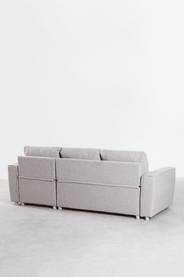 Sofá cama chaise longue de 3 plazas. Perfecto para optimizar el espacio con estilo y funcionalidad.