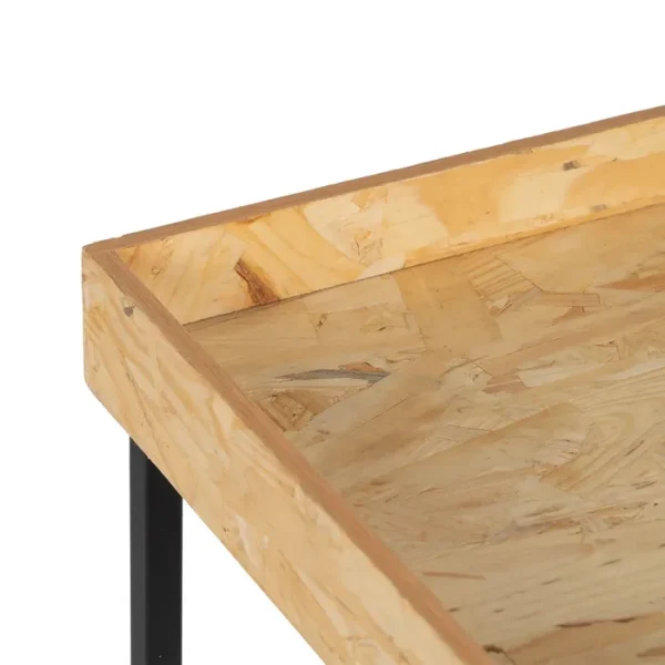 Crea múltiples configuraciones con nuestro set de mesas auxiliares: 3 piezas versátiles que se adaptan a tu espacio.