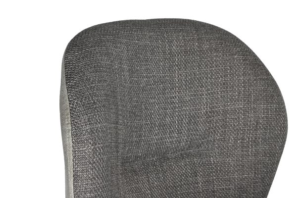 Haz de cada comida una experiencia con nuestra silla irresistible: textil premium y diseño vanguardista en metal.