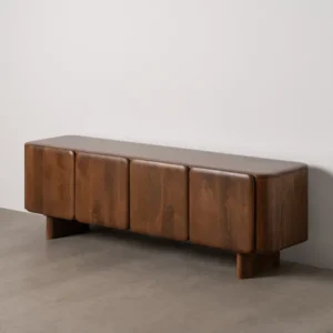 Mueble de la colección NOSY BE en madera natural con almacenamiento, disponible en Artisa