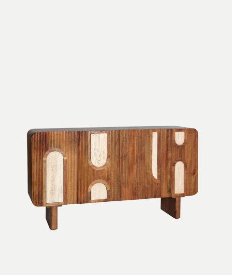 Colección Claux de Artisa, muebles de madera natural disponibles en dos tamaños: mueble de TV y mueble alto. Diseño con detalles tallados en la madera, ideal para una decoración moderna y cálida.