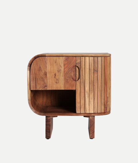 Mueble de la colección Kodu Home en madera natural, con diseño elegante y detalles curvados, ideal para agregar un toque cálido y moderno a cualquier ambiente