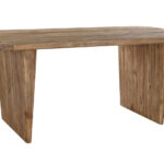 Mesa de madera reciclada con patas inclinadas, vista lateral.